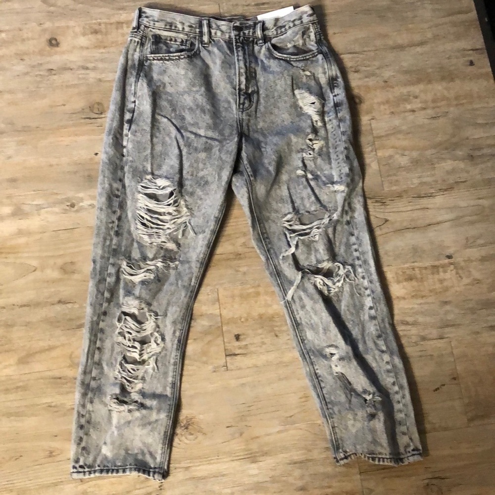 AE mom jeans